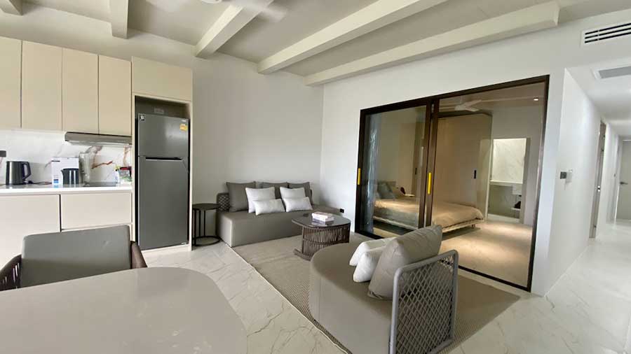Luxury Sea View 1-Bed 88 Sqm Penthouse Apartment, Choeng Mon